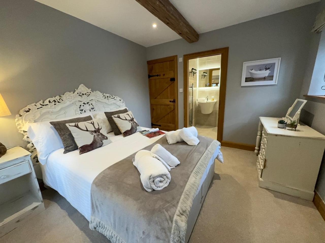 فندق The Coach House Chedworth المظهر الخارجي الصورة